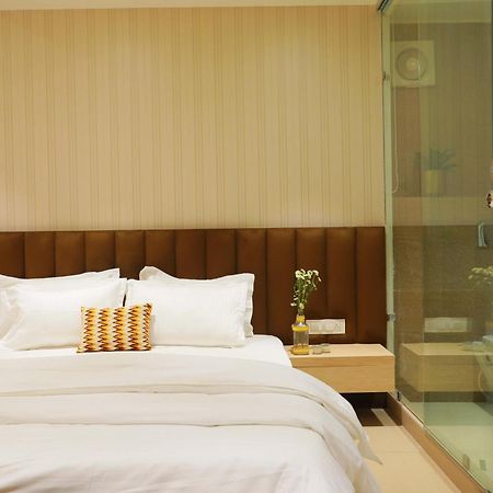 Hotel 16 Delhi  Dış mekan fotoğraf