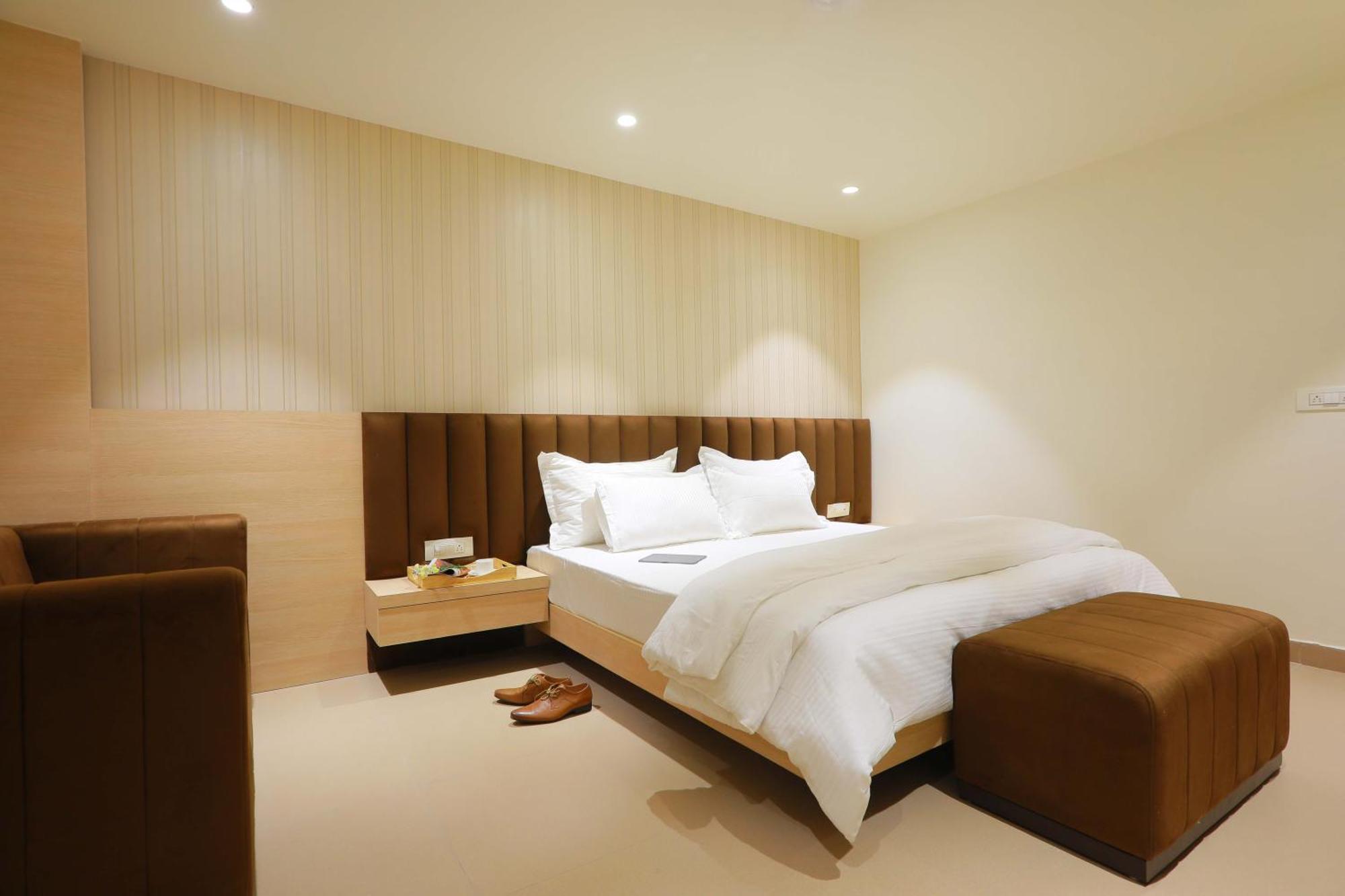 Hotel 16 Delhi  Dış mekan fotoğraf