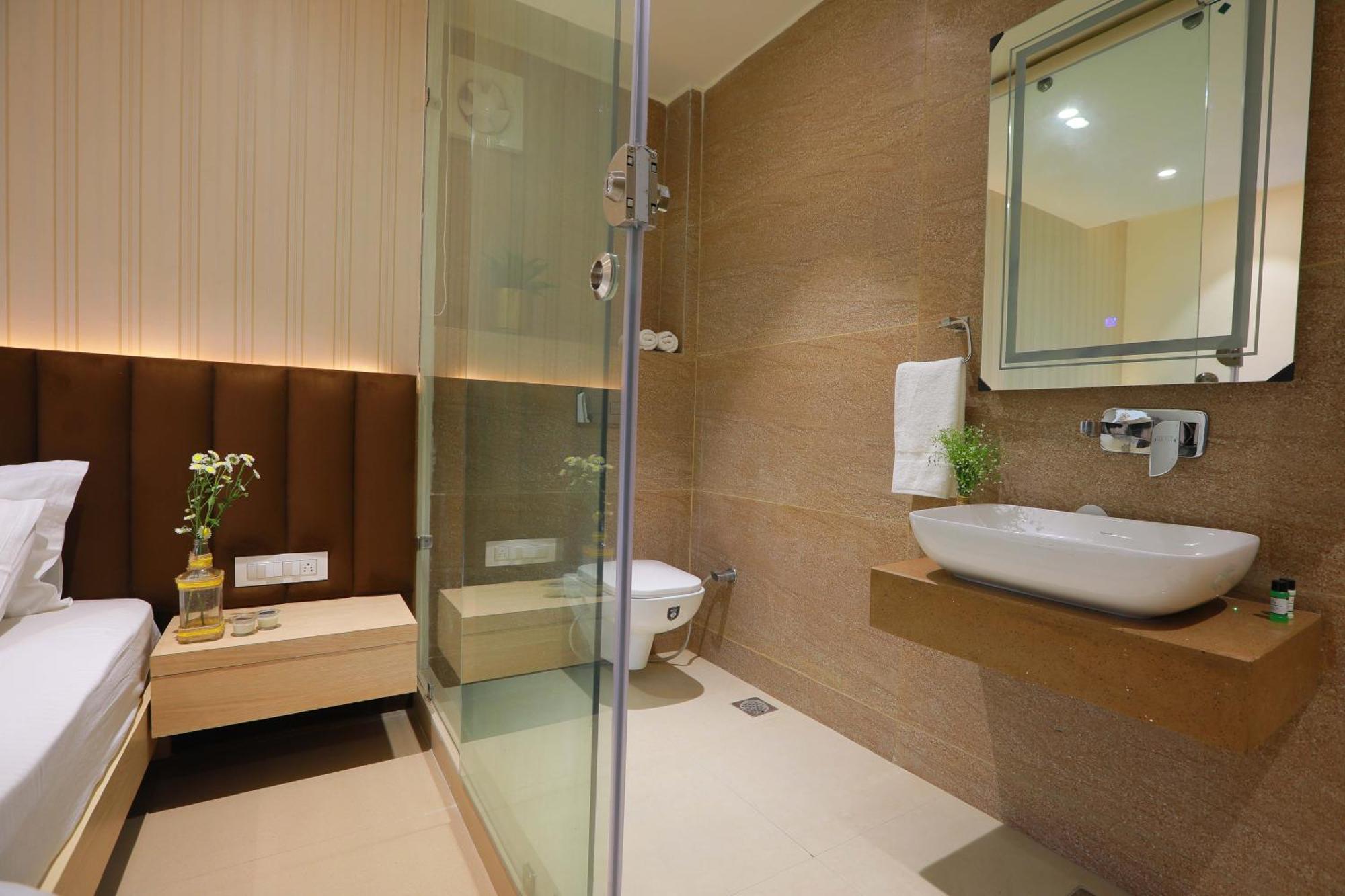 Hotel 16 Delhi  Dış mekan fotoğraf